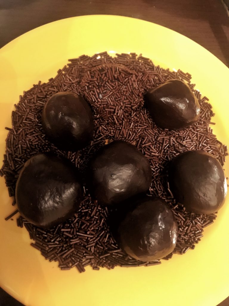 59668777-FD75-4304-8C8B-9E834941AB6D