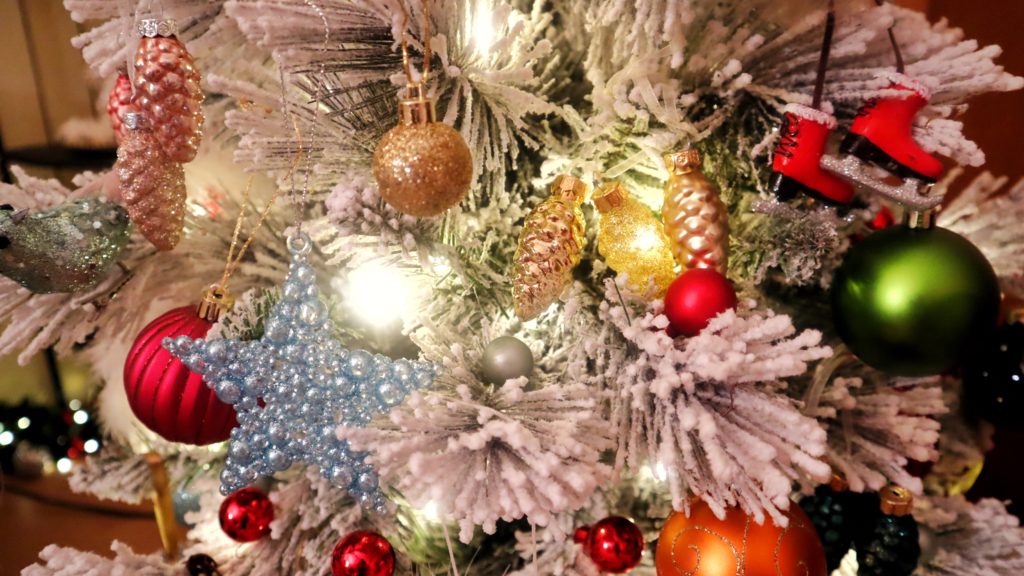 Christmas tree 