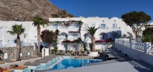 A6152DF8-3E40-4D75-8EEC-2B33B4DD738A